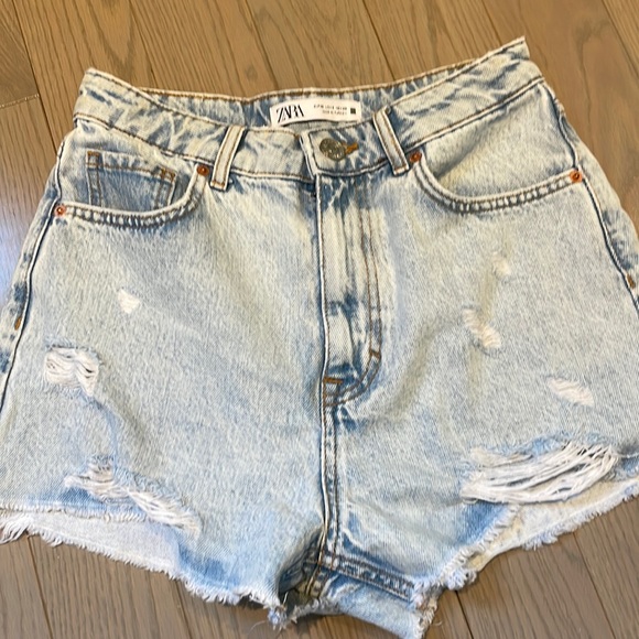Zara jean shorts size 4 - Picture 1 of 1